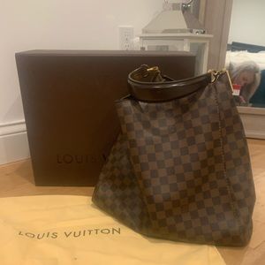 Louis Vuitton Purse